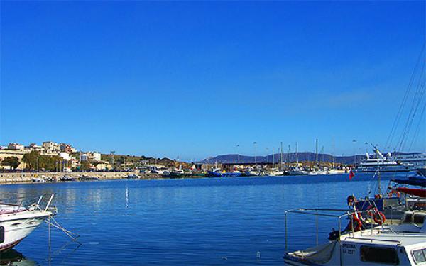 アテネ/ラブリオのイメージ