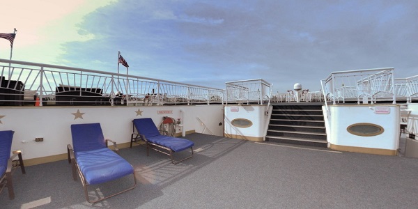 Sun deck