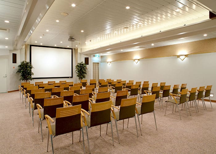 東京九州フェリー 船内情報パネル