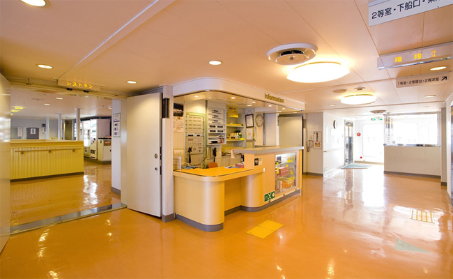 奄美海運 エントランス