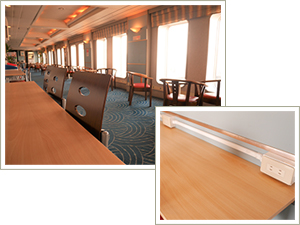 フェリーさんふらわあ プロムナード