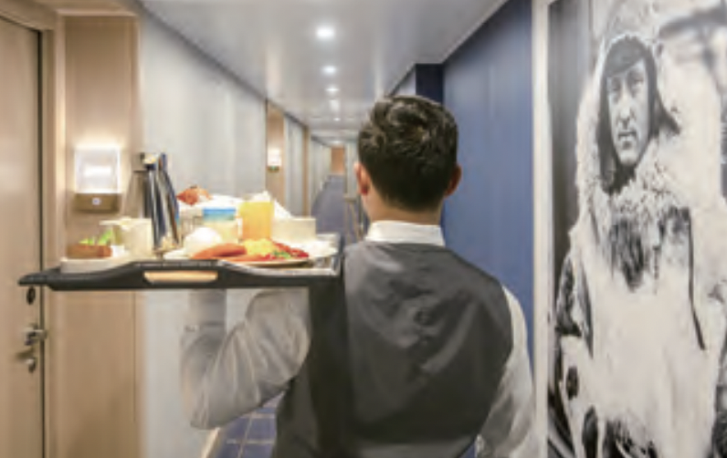 ROOM SERVICE24時間ルームサービス