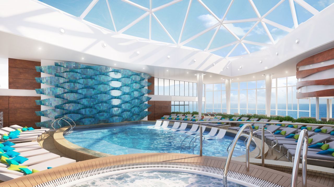大人専用の室内プールエリア　ソラリウム