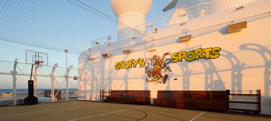 ディズニードリーム ディズニークルーズ のクルーズ客船紹介 ベストワンクルーズ 船旅専門旅行会社