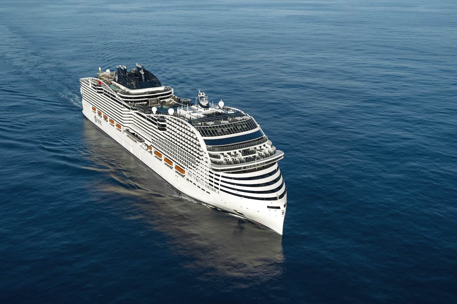 MSCワールドアメリカ号の画像